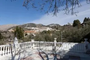 Casa Rural en Parque Natural con Chimenea, Piscina y Barbacoa en Viznar - Nívar