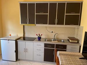 Saranda Apartment Holiday Home