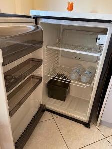 Saranda Apartment Holiday Home