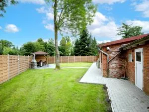 Apartment Zum Kreidesee Hemmoor-2 by Interhome - Wingst