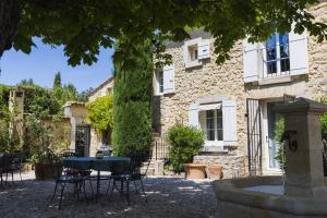 B&B / Chambres d'hotes Chambre d'hotes - B&B - Grand Luberon chez Manon en Luberon : photos des chambres