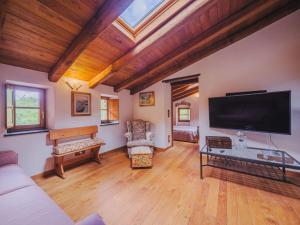 Apartment Ciliegiolo by Interhome