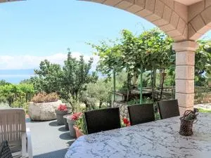 Apartment Victory-2 by Interhome - Raša