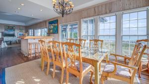 Sea Spray in DeBordieu Colony home by Peace Vacations