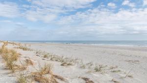 Sea Spray in DeBordieu Colony home by Peace Vacations