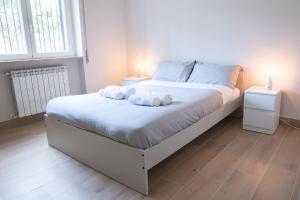 Vatican 4 BedRoom Apartment with Private Parking