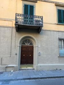 The Nest Near The Leaning tower