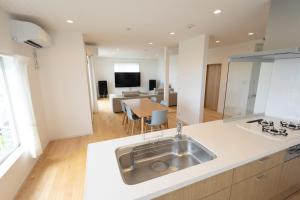 熱海の明るい家Saluton