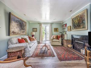 Charming Cottage With Amazing Views - Pass the Keys