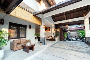 The Maya Seminyak Villas