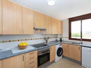 Apartment Detinsa-3 by Interhome