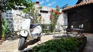 Kadiyata Guest House - Bansko