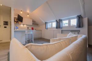 Mansarda in Bianco by Wonderful Italy