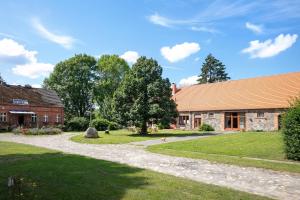 Ferienwohnungen Hof Luisenau