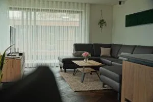 Monte Sole Suite - mit Sauna & Garten - 佩尔卡