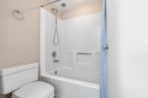 Tristan Towers Unit 3C