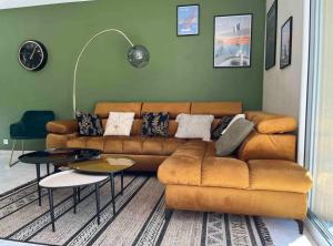 Maison Granville - vélos - baby-foot - barbecue