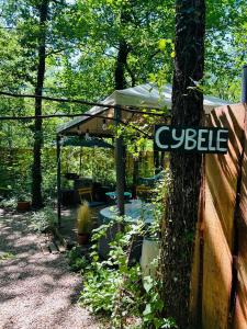 Tentes de luxe CYBELE : photos des chambres