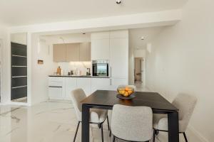 Savina Beachfront Oasis