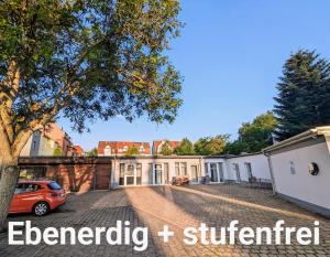 FeWo Urban Gotha - Apartment Orangerie - Am Schlosspark- Parken an der der Tür- Barrierefrei, 900 Meter zum Bahnhof - Wallbox