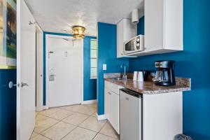 Ocean View Hotel Room with Balcony- 2 Full Beds #20