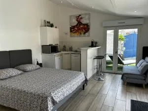 Maison avec piscine - Luynes