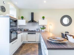 Maisons de vacances Holiday Home La maison des Freres - Villa by Interhome : photos des chambres