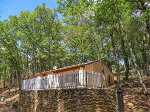 Maisons de vacances Holiday Home Le Sorbier by Interhome : photos des chambres