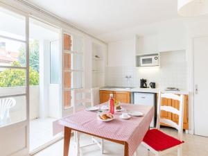 Apartment Super Plage-5 by Interhome