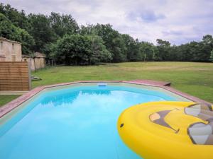 Maisons de vacances Holiday Home La Cheneraie by Interhome : photos des chambres