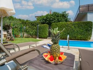 Holiday Home Cvitan by Interhome