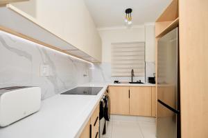 The Dream, Unit N105 at Glen Park