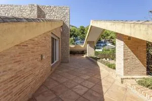 Villa moderna con bonitas vista - Náquera