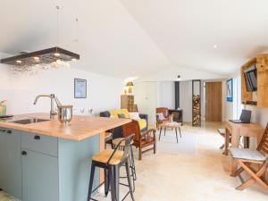 Holiday Home Charme de Port Morin by Interhome