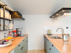 Holiday Home Charme de Port Morin by Interhome