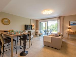 Apartment Le Clos dAlice-1 by Interhome