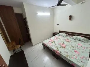 Shubham Homestay- One BHK in middle of new tehri - Saur