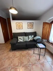 BUHARDILLA PARA DOS EN CAN MINGU - Besalú