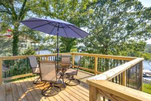 Deck and Grill Lake of the Ozarks Cabin in Warsaw