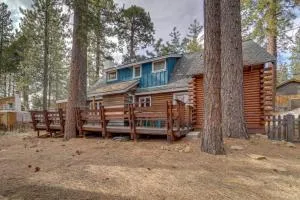 Boutique and Artsy Log Cabin in North Lake Tahoe! - Reno