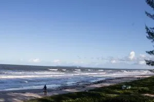 Casa a 100m da Praia de Guaibim em Valenca BA - 圣安东尼奥-迪热苏斯