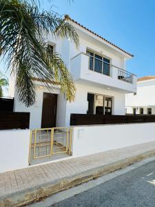 Villa TaMalDi side sea view - new renovated!