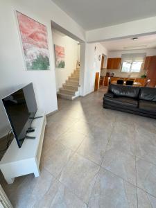 Villa TaMalDi side sea view - new renovated!