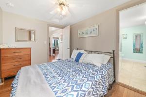 Happiness Haven: Waterfront PEC House