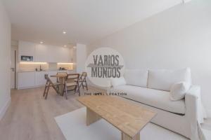 Tu refugio para 4 en Malasaña, conoce San Bernardo 20 - Объекты без категории в городе Мадрид