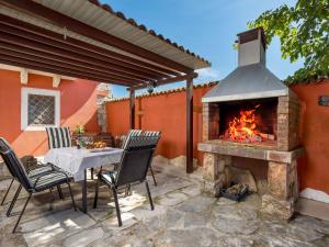 Holiday Home Villa Tea by Interhome 