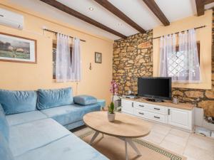 Holiday Home Villa Tea by Interhome