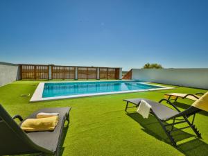 Holiday Home Happy Holiday by Interhome