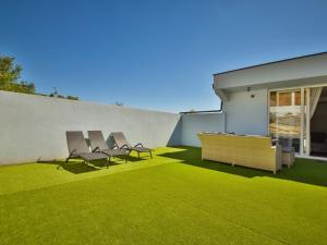 Holiday Home Happy Holiday by Interhome 