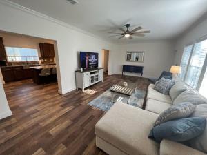 Crystal River Highrise